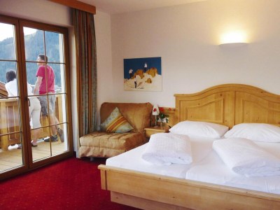 Holiday house Chalet in Fiss with Sauna and Mountain Views - Features photo 13