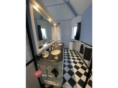 Villa Waterfront Villa - Features photo 19