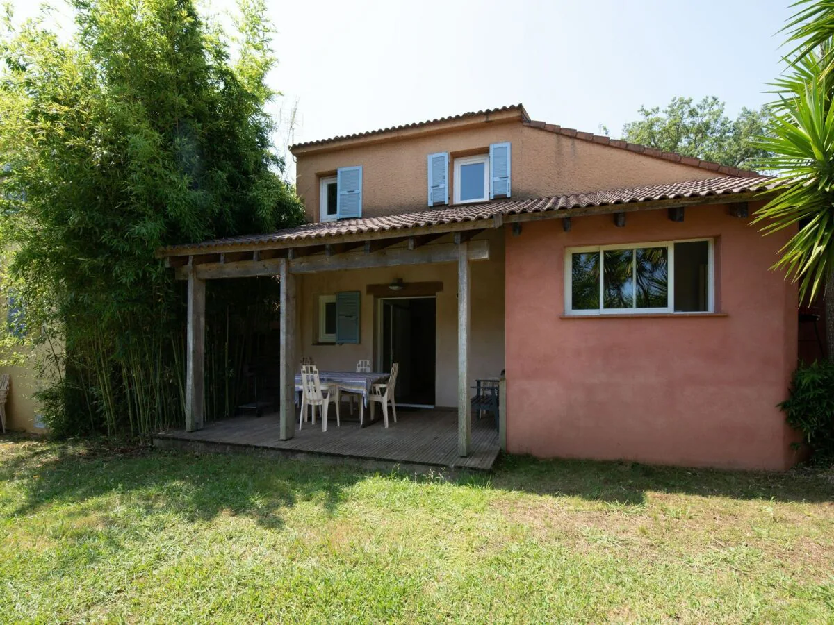Villa Villa in Poggio-Mezzana am Strand - Outdoor photo 4