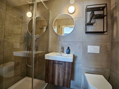 Apartment Gruppenhaus, Dusche, WC, 12 Schlafräume - Outdoor photo 24