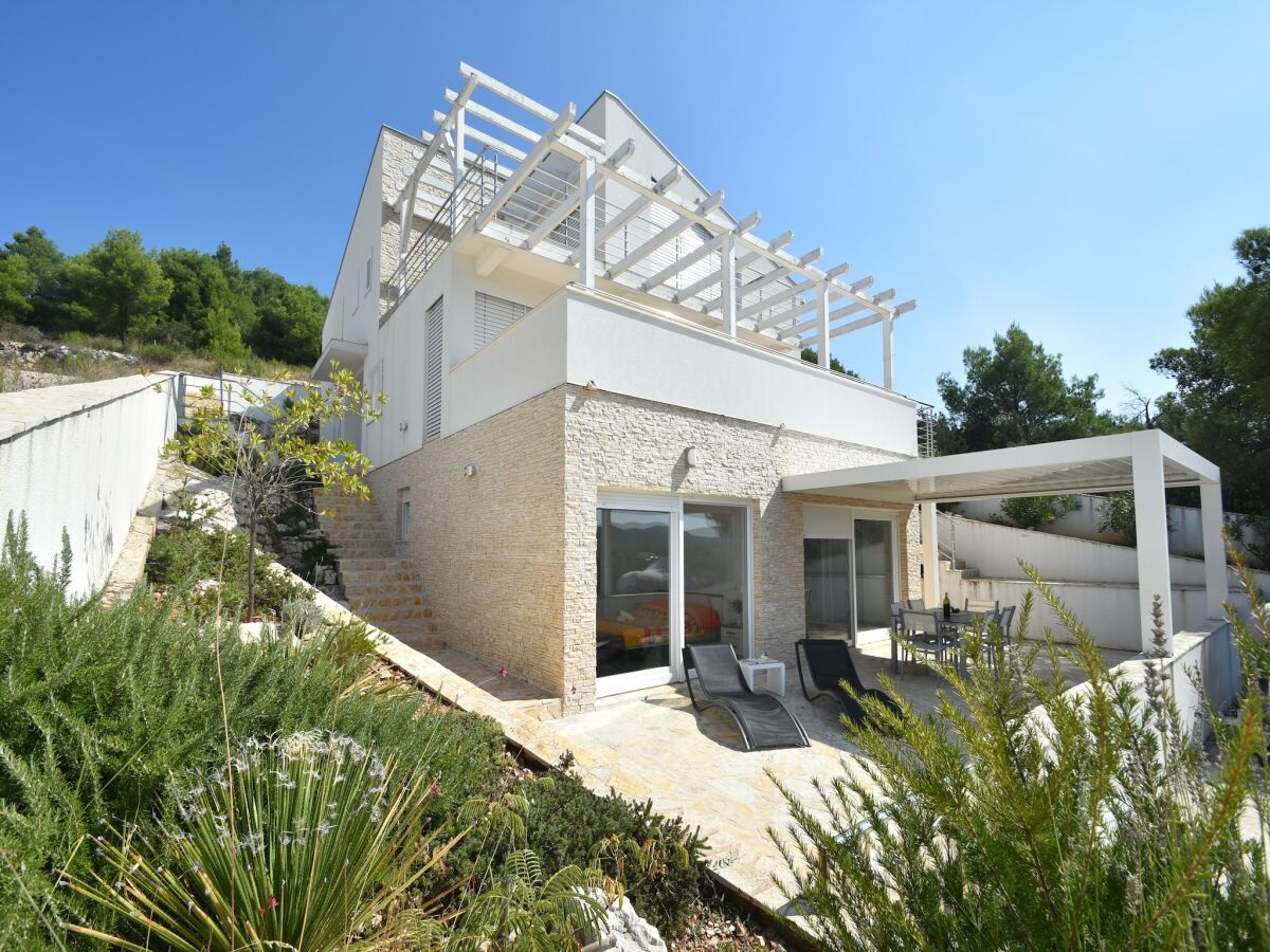 Apartment Apartment by the Beach in Dalmatia