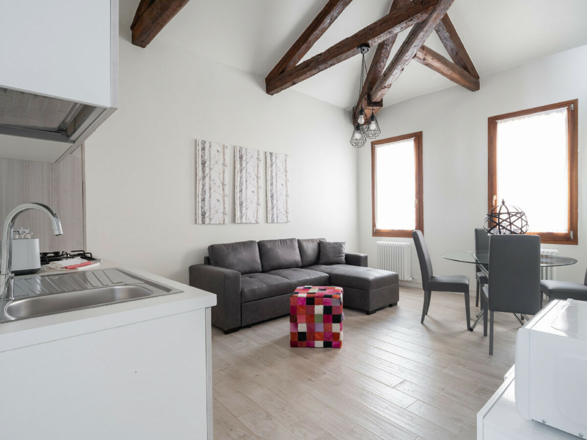 Apartment San Marco Style Canal View Apt. 2 - LOCZ
