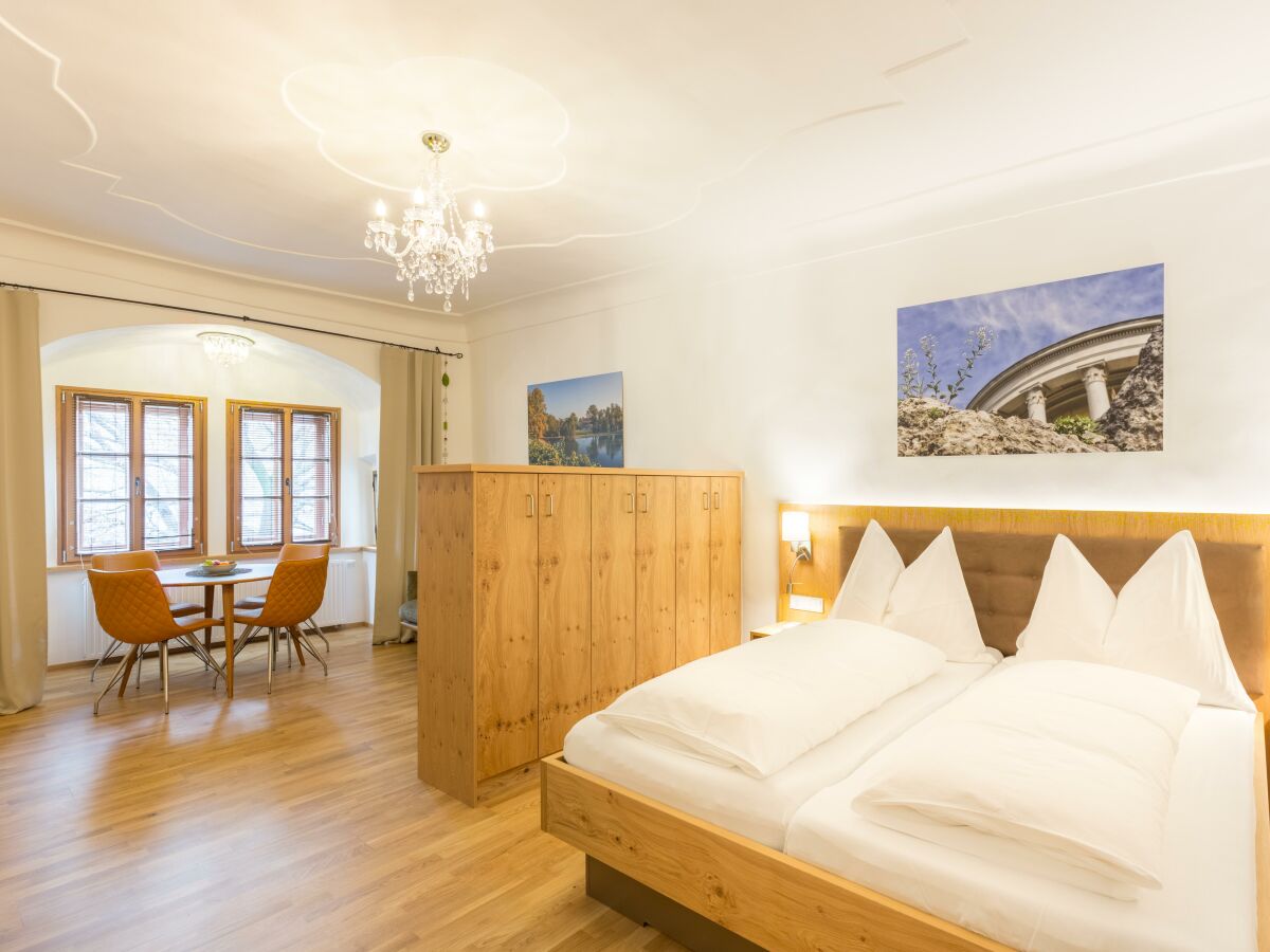 Apartment Apt. 4 Haydn, Dusche, WC, 1 Schlafraum