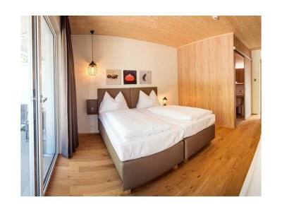Holiday room Doppelzimmer Parkseite, Dusche, WC - Outdoor photo 34