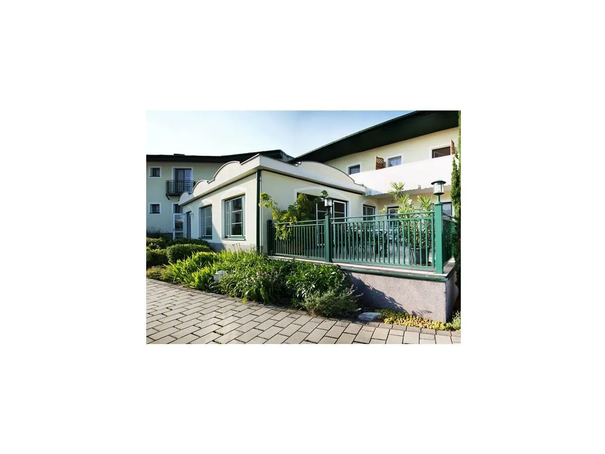 Holiday room Einzelzimmer mit Dusche, WC