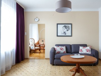 Holiday room Doppelzimmer mit Boxspringbett Hofseite (Zi 5) - Outdoor photo 27