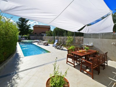 Villa Charmante Villa mit Pool - Outdoor photo 7