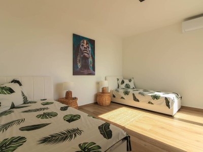 Holiday house Villa Pergosa with sea view and sauna - Features photo 32