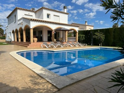 Holiday house Holiday Home Sant Pere near Bay of Roses - Outdoor photo 13