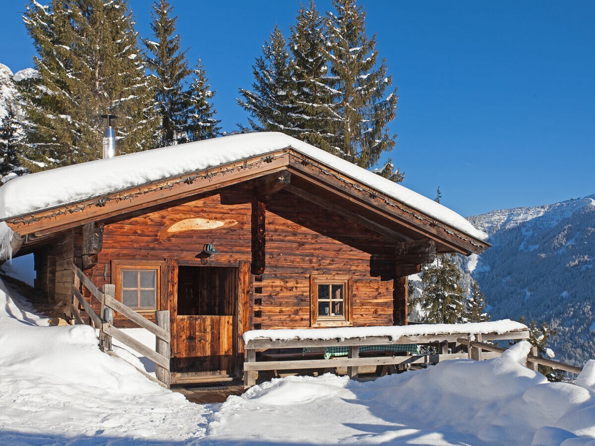 Alpine hut GratlspitzhÃ¼tte