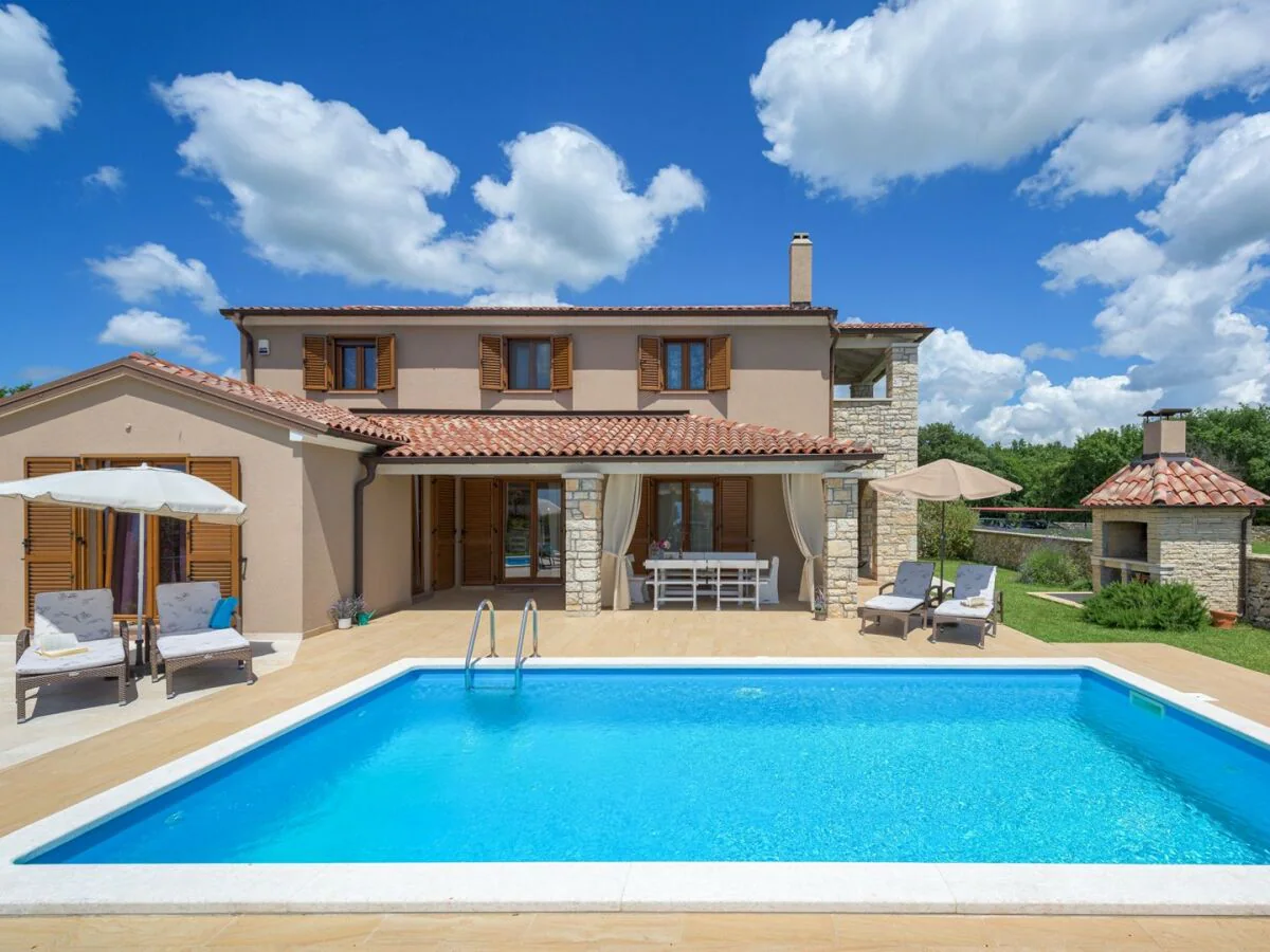 Villa Villa Neo