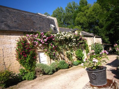 Holiday house Riverside Retreat in Lantheuil - Outdoor photo 12