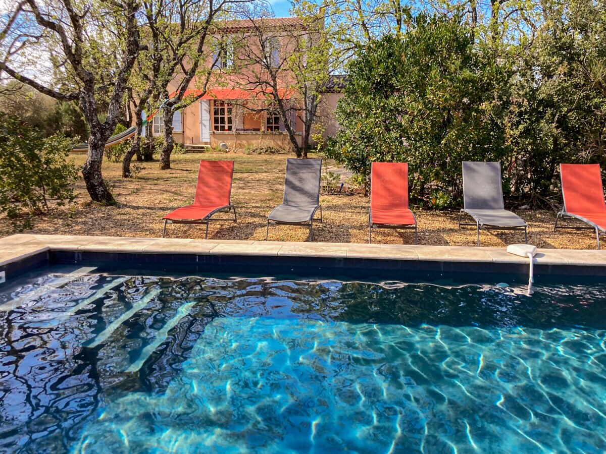 Holiday house Charming country house with pool â€“ 637 SAT