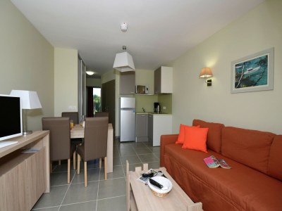 Holiday park Romantischer Kurzurlaub im Weinberg - Features photo 13