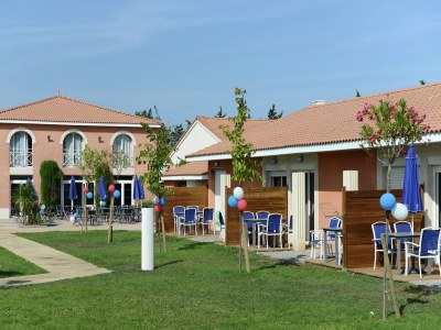 Holiday park Romantischer Kurzurlaub im Weinberg - Outdoor photo 35
