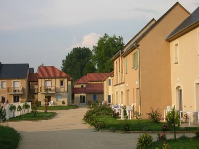 Holiday park Apartment in France with Pool Views - Outdoor photo 13