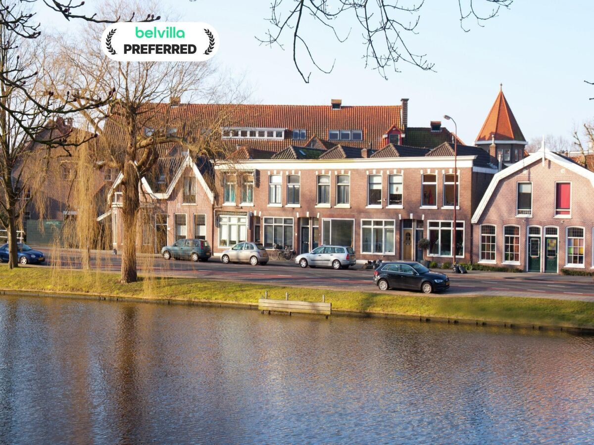 Holiday house Ferienhaus am Kanal in Alkmaar