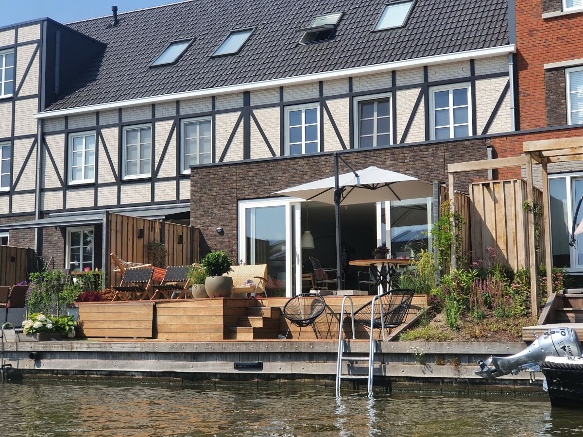 Holiday house Ideales Einfamilienhaus am Wasser