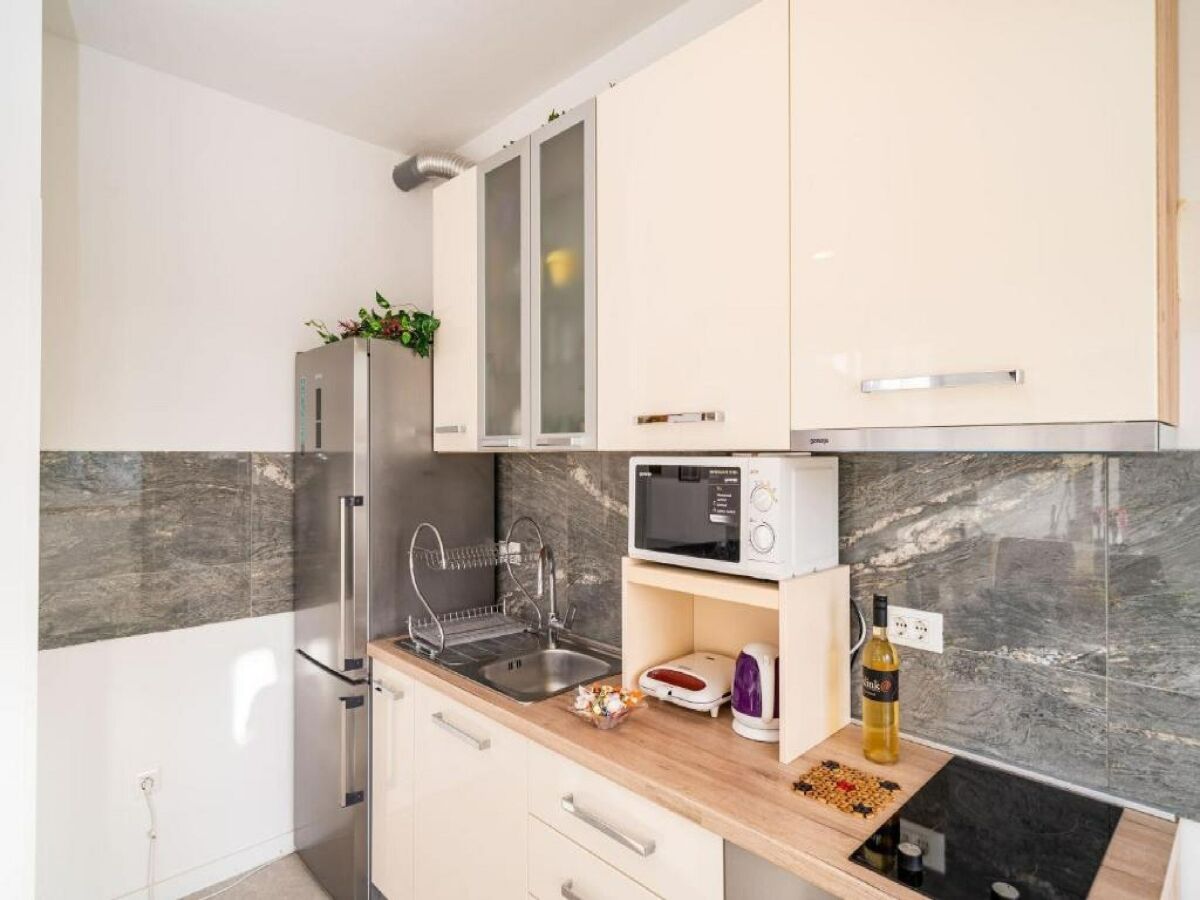 Apartment Apartment Anka - One Bedroom Apartment with Terrace - Features photo 5