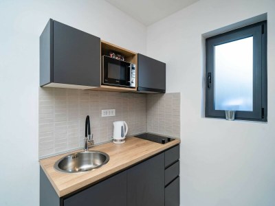 Apartment Apartments Villa Arcadia - Studio Apartment with Hot Tub in Mokošica - Apartment