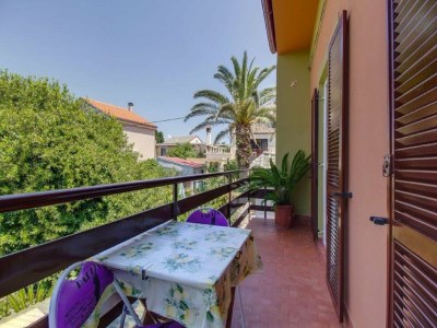Apartment Apartment Blamax with Terrace and Sea View - Outdoor photo 2