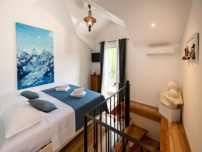 Holiday house Stone House Lola - Two Bedroom Holiday Home - Features photo 40