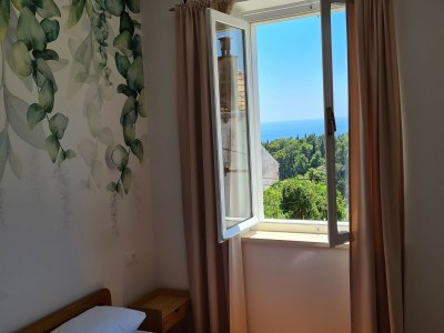 Apartment Apartment Solvit - Three Bedroom Apartment with Terrace - Features photo 24