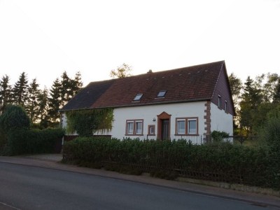 Apartment 4-Bett-Ferienhaus Du/WC, 2 Schlafräume in Kalenborn-Scheuern - Apartment