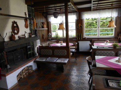 Holiday room Dreibettzimmer, Dusche oder Bad, WC, Bergseite - Outdoor photo 3