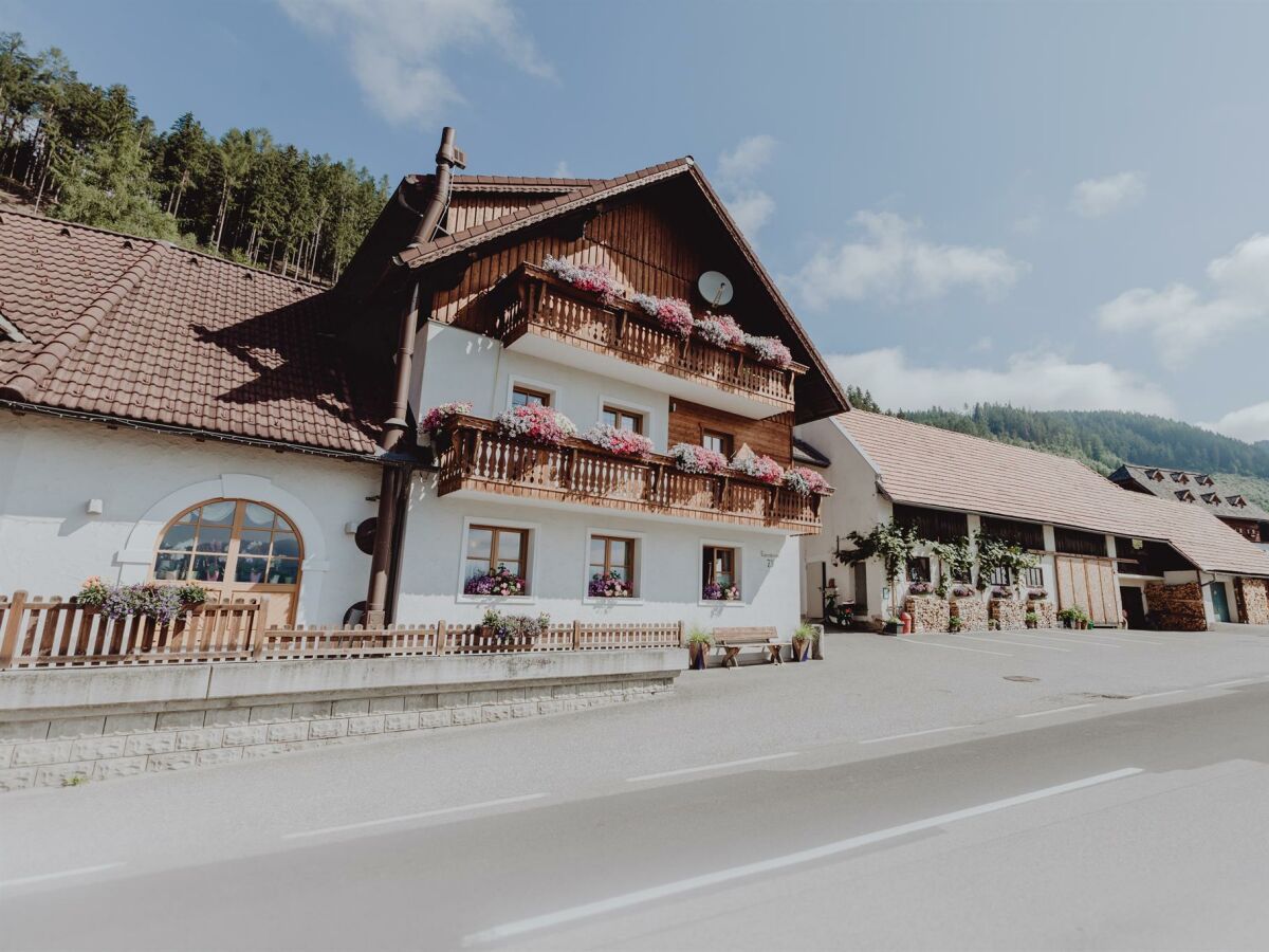 Holiday room Doppelzimmer "Ruck a bisserl zuwa" - Outdoor photo 4
