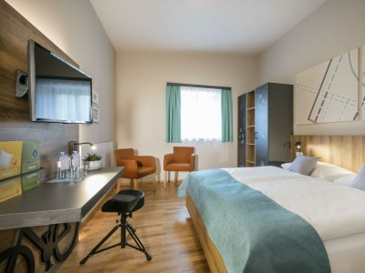 Holiday room Doppelzimmer,Dusche oder Bad,WC - Features photo 31