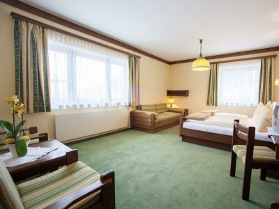 Holiday room Doppelzimmer mit Dusche od. Bad, WC - Outdoor photo 13