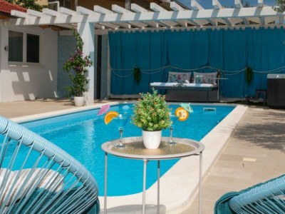 Villa Villa Korana *with pool and whirlpool* - Outdoor photo 7