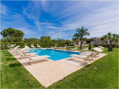 Holiday house Villa with swimming pool in SAN VITO DEI NORMANNI - Holiday house