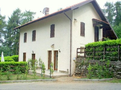 Holiday house Cottage in Intra with Lake and Mountain Views in Cambiasca - Holiday house