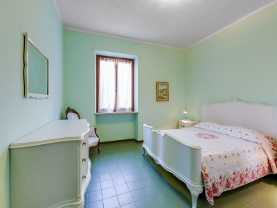 Villa Villa in Torri with Pool & Mountain Views - Features photo 23