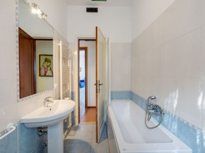 Villa Villa in Torri with Pool & Mountain Views - Features photo 27