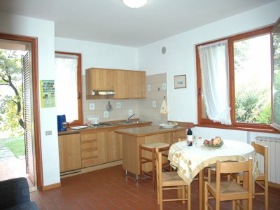 Bungalow Bungalow in Garda near Lake Garda & Vineyards - Features photo 10