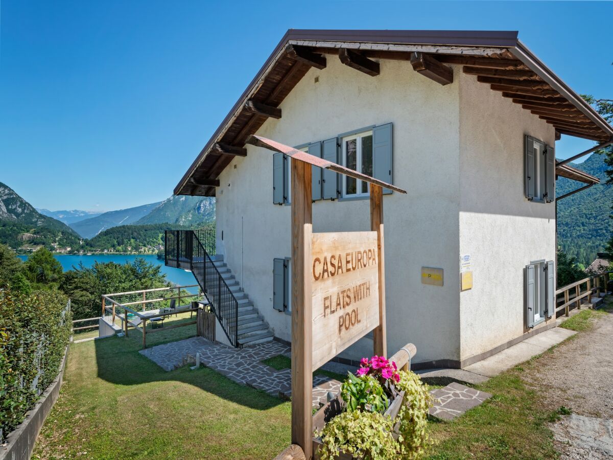 Holiday house Tranquil Stay Near Lake Ledro