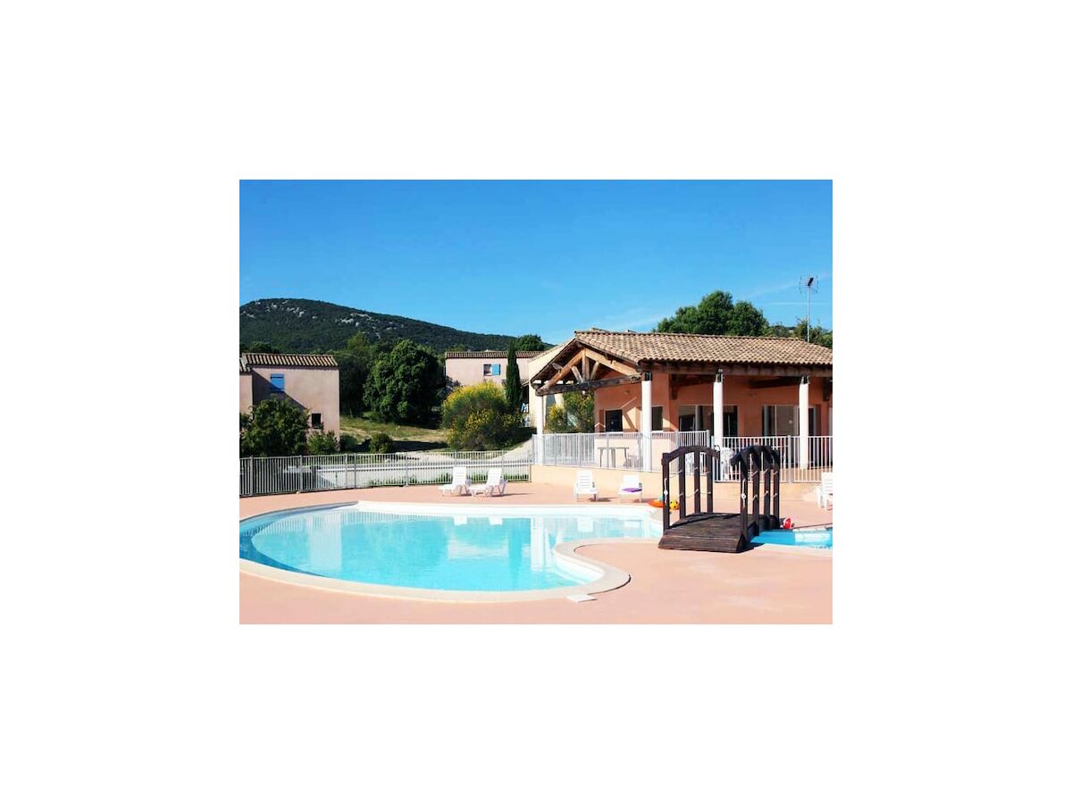 Holiday house Reihenhaus in Sauve mit Pool und Fitness