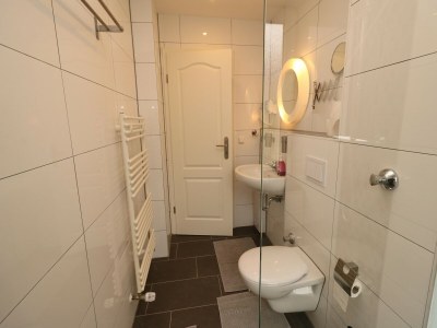 Apartment Holiday Home near Essen Trade Fair & Terrace - Features photo 11