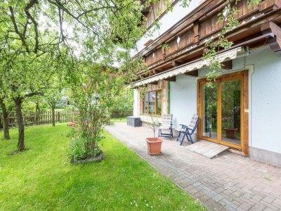 Apartment Apartment in Piesendorf near Ski Slopes - Outdoor photo 4