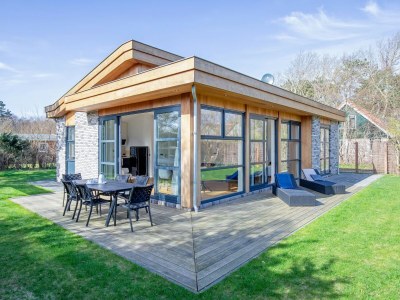 Holiday house De Vlinder in DeKoog - Holiday house