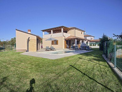 Villa Villa with pool Klarići in Hessen - Sulzbach - Villa