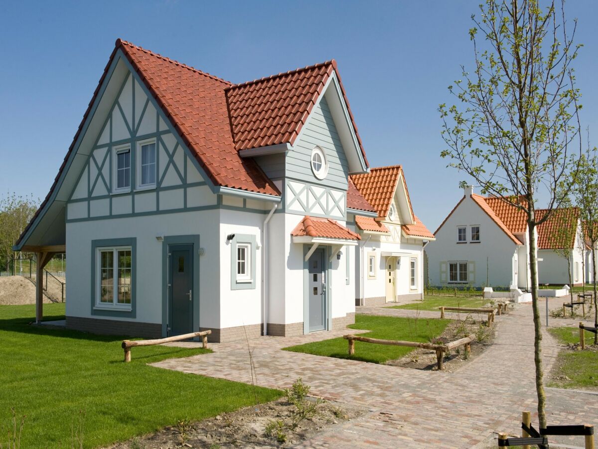 Holiday park Villa in Cadzand-Bad near North Sea Beach