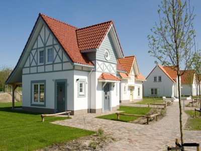 Holiday park Villa in Cadzand-Bad near North Sea Beach in Cadzand-Bad - Holiday park