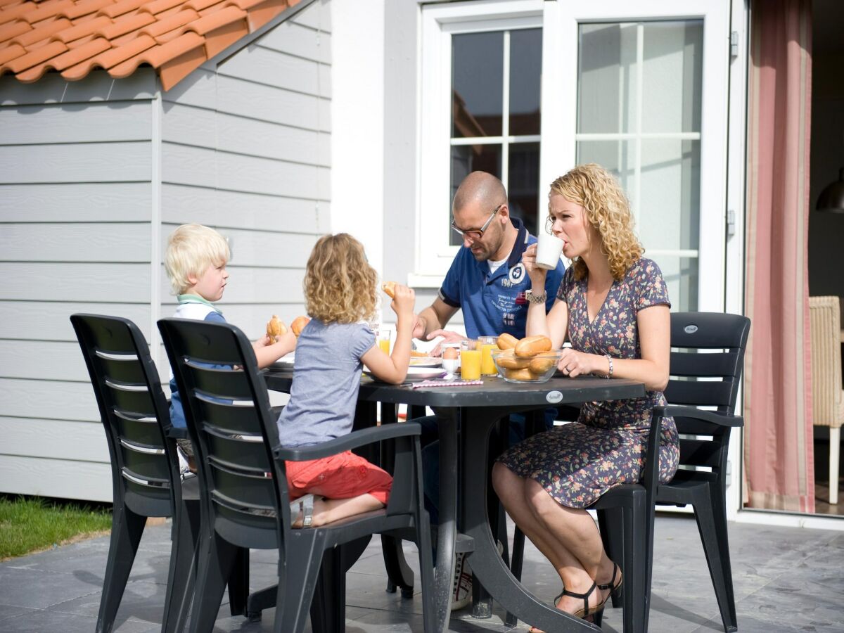 Holiday park Villa in Cadzand-Bad nahe Nordseestrand - Outdoor photo 2