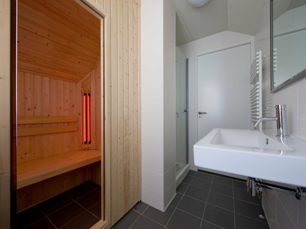 Holiday park Villa in Cadzand-Bad nahe Nordseestrand - Features photo 4