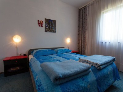 Apartment Apartment with terrace near the beach - Features photo 6