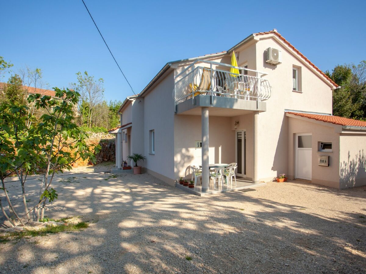 Apartment Hauswohnung mit �berdachter Terrasse